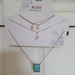 Necklace Set